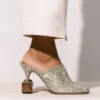 Bisou-mules Mules med geometrisk klack