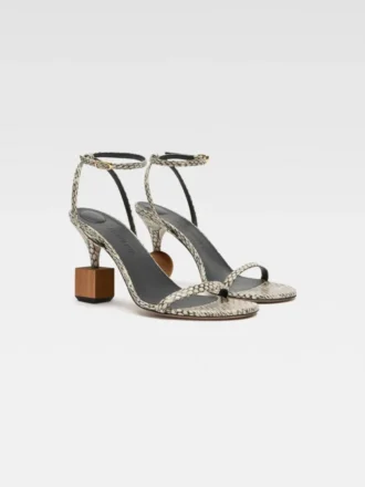 Bisou-sandaler Sandaler med geometrisk klack