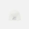 Courchevel High Altitude Club-mössa Logotypstickad mössa – säljs exklusivt online och i vår butik i Courchevel Courchevel High Altitude Club-mössa Logotypstickad mössa – säljs exklusivt online och i vår butik i Courchevel