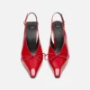 De höga Cubisto-slingback-skorna Slingback-pumps De höga Cubisto-slingback-skorna Slingback-pumps
