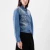 Denimjackan de-Nîmes Böjd denimjacka