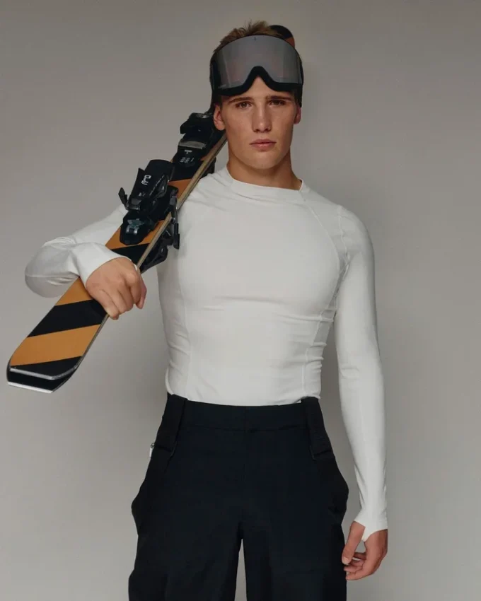 Höghalsad topp Jacquemus + Nike Långärmad topp – Jacquemus + Nike-samarbete Höghalsad topp Jacquemus + Nike Långärmad topp – Jacquemus + Nike-samarbete