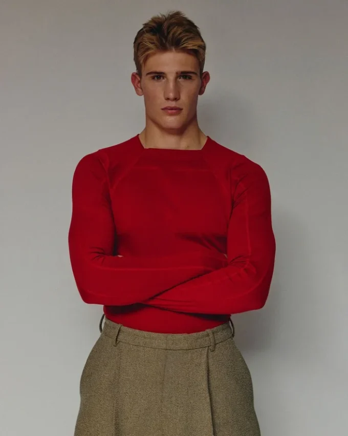 Höghalsad topp Jacquemus + Nike Långärmad topp – Jacquemus + Nike-samarbete Höghalsad topp Jacquemus + Nike Långärmad topp – Jacquemus + Nike-samarbete