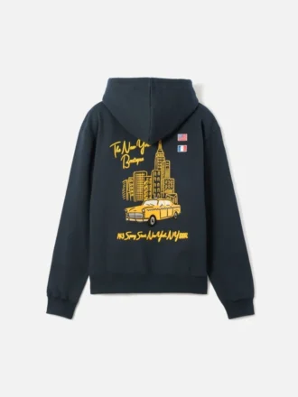 huvtrjan nyc cab huvtrja med logotyp sljs exklusivt online och i vr butik i new york 2 330x440 - Huvtr&ouml;jan NYC Cab Huvtr&ouml;ja med logotyp &ndash; s&auml;ljs exklusivt online och i v&aring;r butik i New York