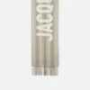 Jacquemus-scarf Scarf med logotyp och fransar Jacquemus-scarf Scarf med logotyp och fransar
