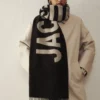 Jacquemus-scarf Scarf med logotyp och fransar Jacquemus-scarf Scarf med logotyp och fransar
