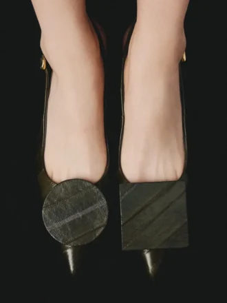 Låga Duelo-slingbacks Cirkel- och fyrkantiga kitten heels