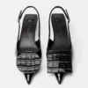 Låga Duelo-slingbacks Cirkel- och fyrkantiga kitten heels Låga Duelo-slingbacks Cirkel- och fyrkantiga kitten heels