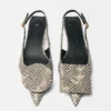 Låga Duelo-slingbacks Cirkel- och fyrkantiga kitten heels Låga Duelo-slingbacks Cirkel- och fyrkantiga kitten heels
