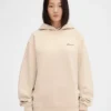 London-hoodien Hoodie med logotyp – säljs exklusivt online och i vår butik i London London-hoodien Hoodie med logotyp – säljs exklusivt online och i vår butik i London