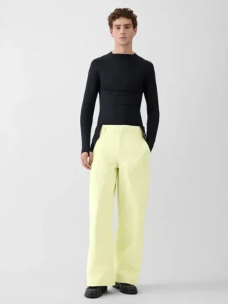 Skräddarsydda Gore-Tex-byxor Jacquemus + Nike Skräddarsydda byxor i Gore-Tex – samarbete mellan Jacquemus och Nike