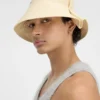 Vela-hatten Vikbar raffia-buckethatt Vela-hatten Vikbar raffia-buckethatt